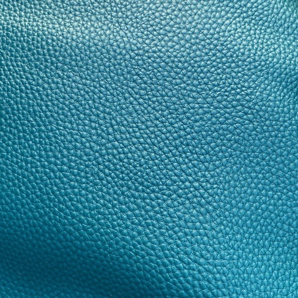 Thirty-One Jewel Crossbody Bag/Tote - Faux Leather Pebble.  Green/Blue. New!!!!! - Picture 9 of 11